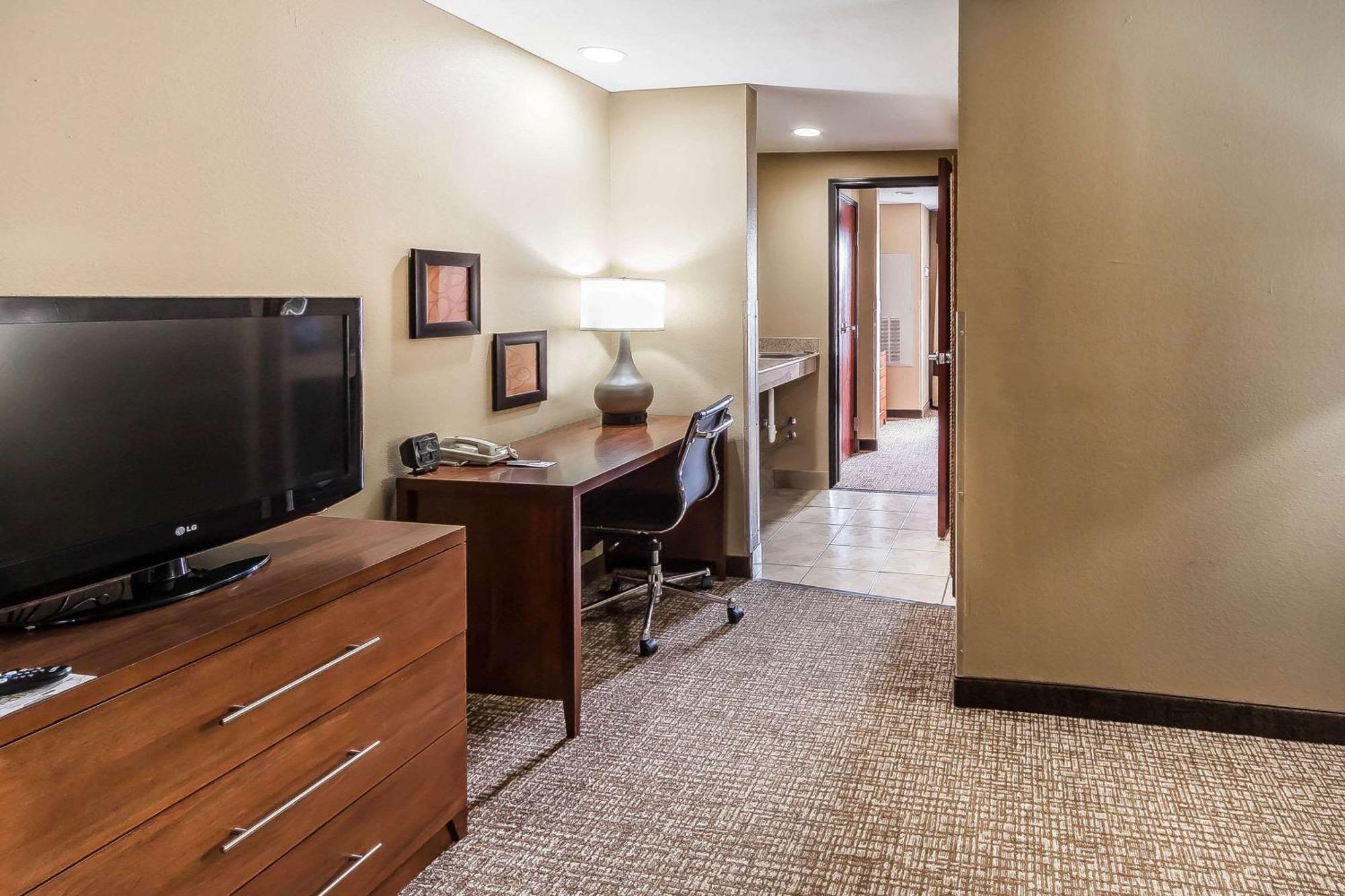 Comfort Suites Yukon - Sw Oklahoma City מראה חיצוני תמונה