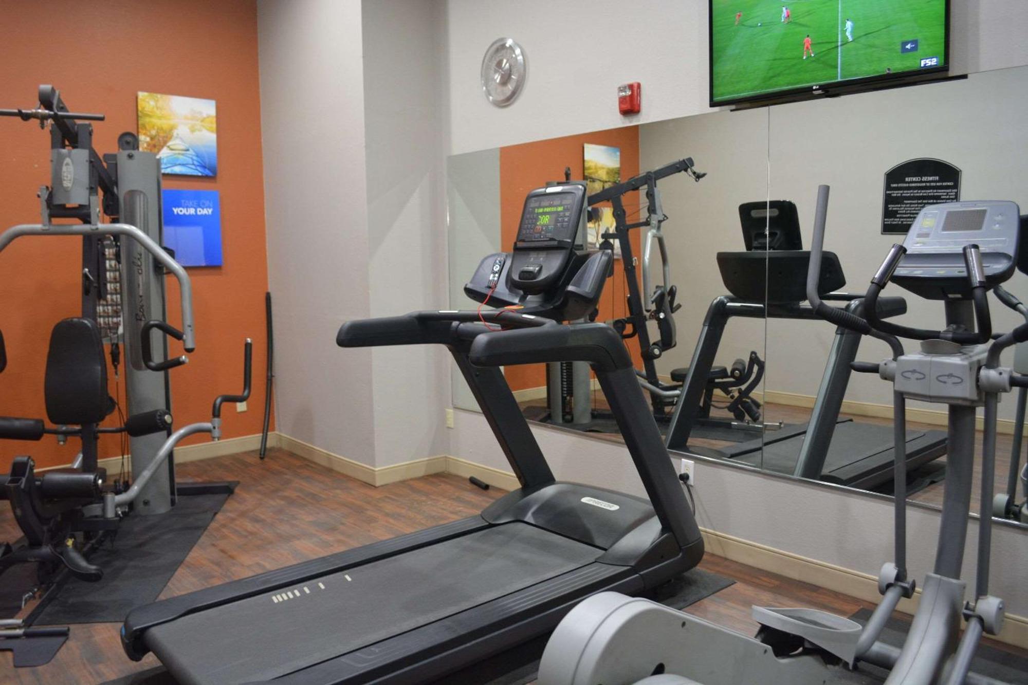 Comfort Suites Yukon - Sw Oklahoma City מראה חיצוני תמונה